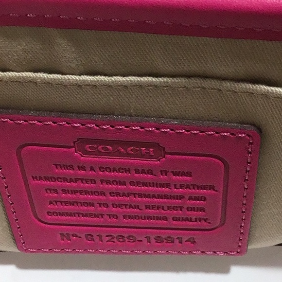 NWOT Coach Legacy Leather Penny Shoulder Crossbody Bag 19914 Fuchsia Hot Pink - Picture 6 of 8